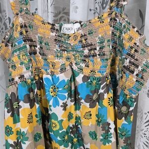 Cato Woman Plus‎ Size 26/28W Smocked Floral Sleeveless Top Boho Blouse